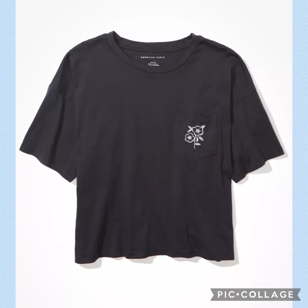 ⭐️AMERICAN EAGLE⭐️ EMBROIDERED POCKET CROP TEE